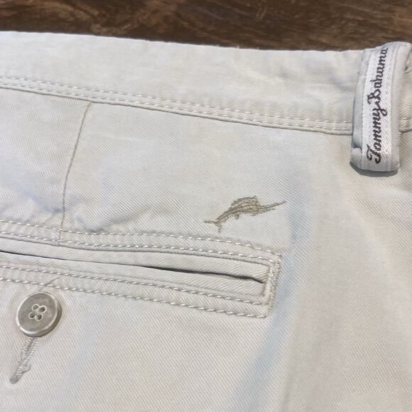 Tommy Bahama Other - Tommy Bahama Shorts Mens 42 Tan Chino Bermuda Flat Front Stretch Casual Beach 8”